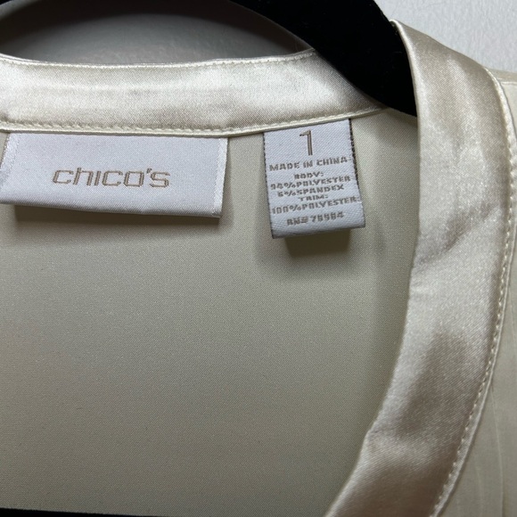 Chico’s Women’s Poet Pleated Ivory Satin Blouse Size M - Picture 4 of 8